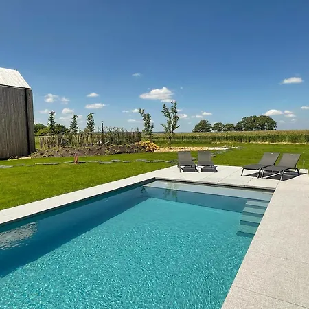 Amazing With Shared Pool Holiday home Monteuville