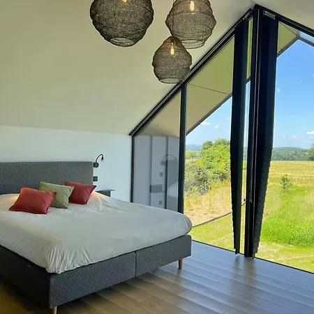 Amazing With Shared Pool Holiday home Monteuville